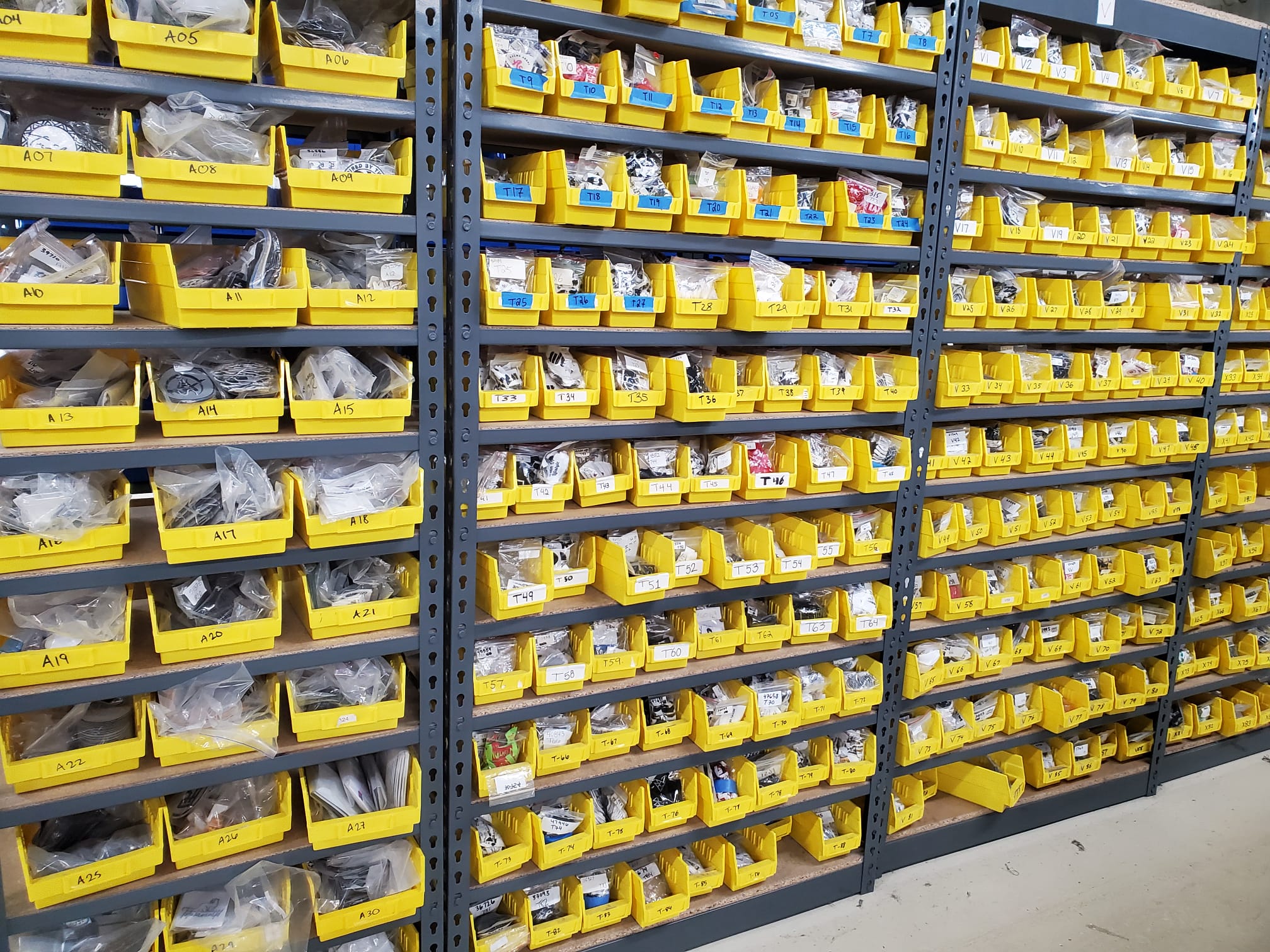 apliiq warehouse